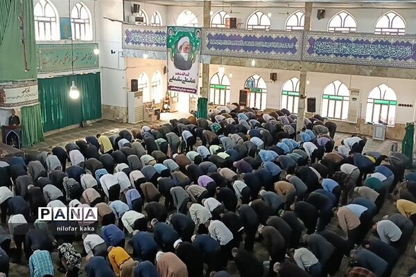 اجتماع بزرگ فرهنگیان شهرستان قائمشهر به مناسبت هفته گرامیداشت مقام معلم در مصلی