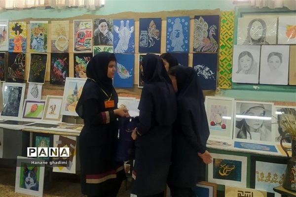 بازدید دانش‌آموزان دبیرستان ندای‌زهرا(س) از هنرستان فاطمیه قرچک