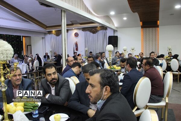 مراسم تجلیل ازمعلمان سرآمد شهرستان‌های استان تهران در اسلامشهر