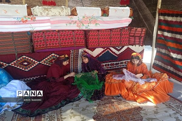 آیین افتتاحیه جشنواره فرهنگی ورزشی دختران آفتاب ایران