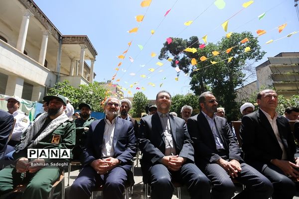 مراسم گلباران محل شهادت استاد مطهری