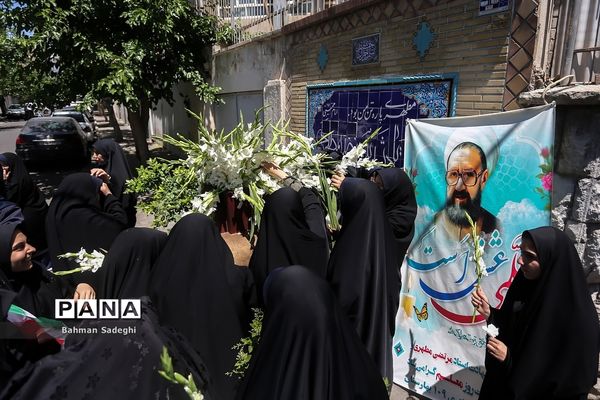 مراسم گلباران محل شهادت استاد مطهری