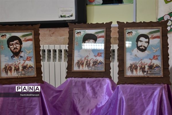 نواختن زنگ سپاس معلم در شهرستان بهاباد