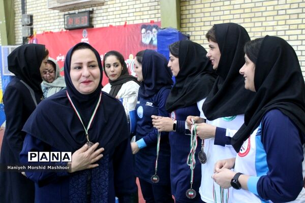 مسابقات فرهنگی بانوان استان بوشهر رشته والیبال