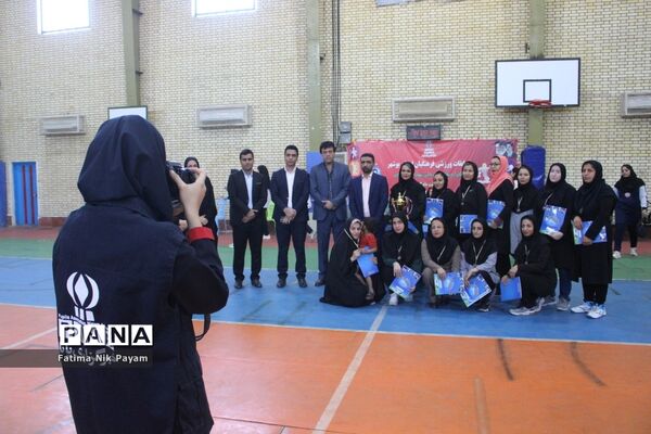 مسابقات فرهنگی بانوان استان بوشهر رشته والیبال