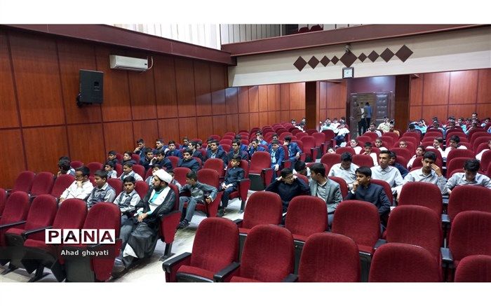 برگزاری مرحله فینال مسابقات قرآن عترت و نماز در مجتمع امام رضا (ع)