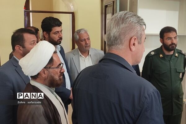 بازدید فرماندار شهرستان دماوند و بخشدار رودهن از  کانون تربیتی ‌حاج‌قاسم‌سلیمانی رودهن