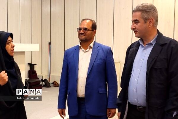 بازدید فرماندار شهرستان دماوند و بخشدار رودهن از  کانون تربیتی ‌حاج‌قاسم‌سلیمانی رودهن
