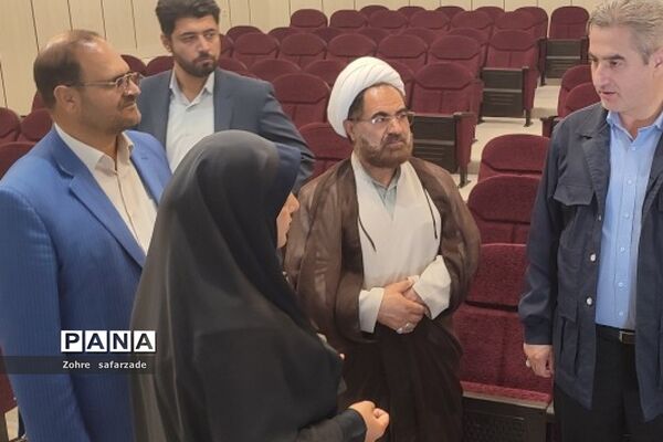 بازدید فرماندار شهرستان دماوند و بخشدار رودهن از  کانون تربیتی ‌حاج‌قاسم‌سلیمانی رودهن