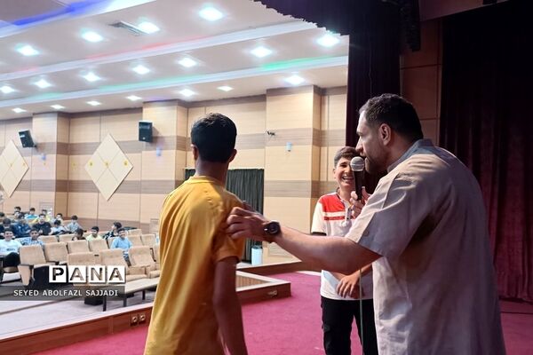 برگزاری همایش بزرگ هدایت تحصیلی در فشافویه