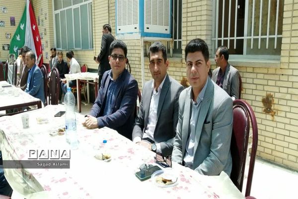 برگزاری جشن روز معلم در اقلید