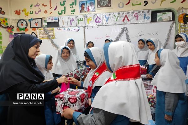 برگزاری برنامه سپاس معلم در شادگان