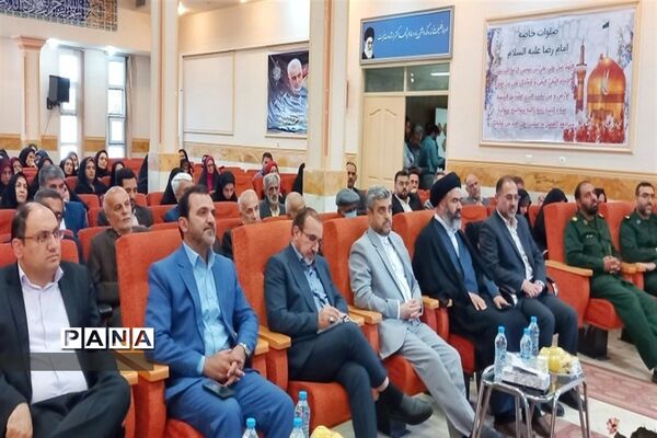 تجلیل از معلمان نمونه شهرستان نظرآباد در هفته معلم