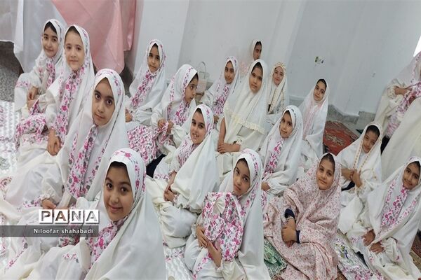 جشن تکلیف نومکلفان مدرسه مریم ملارد