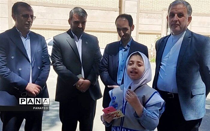 مراسم تقدیر از معلمان نمونه شهریار با حضور معاون آموزش متوسطه وزارت آموزش وپرورش/ فیلم