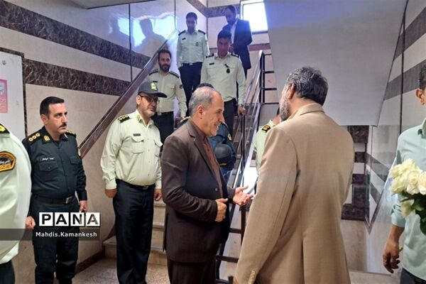 تبریک عوامل نیروی انتظامی شهرستان پاکدشت به‌مناسبت هفته معلم