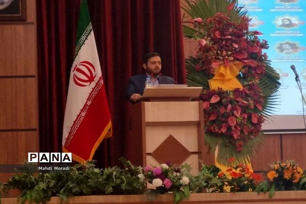 تجلیل از مقام شامخ معلم در دماوند