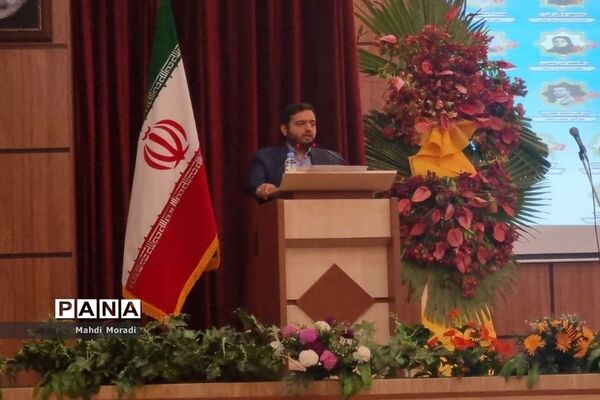 تجلیل از مقام شامخ معلم در دماوند