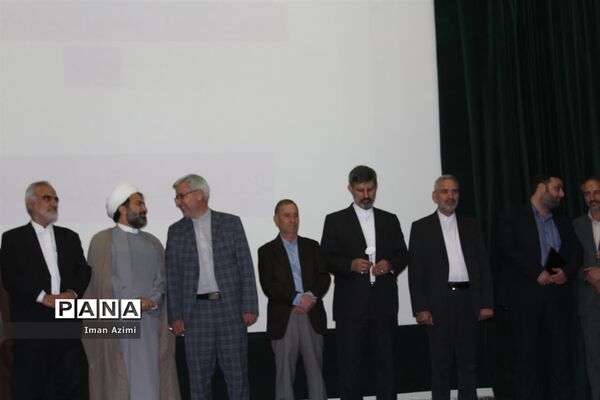 همایش تجلیل از مقام معلم با حضور معاون پرورشی و فرهنگی وزارت آموزش و پرورش