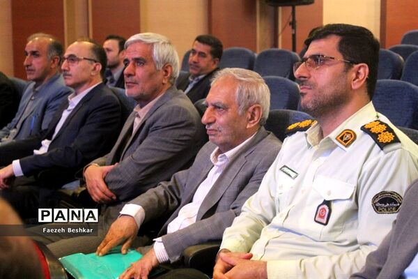 آیین گرامیداشت مقام معلم  و تجلیل از معلمان نمونه  شهرستان ساری