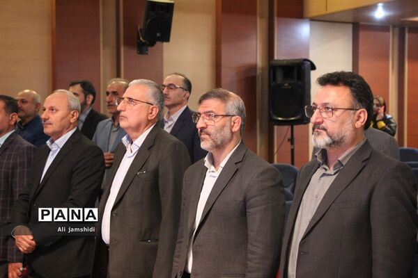 آیین گرامیداشت مقام معلم  و تجلیل از معلمان نمونه  شهرستان ساری