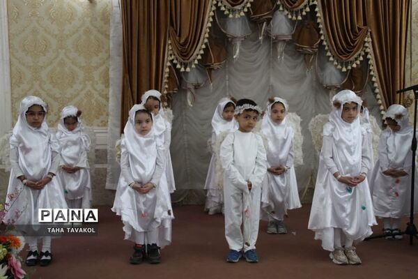 تجلیل از مدیران و معلمان برتر شهرستان پردیس با حضور مدیرکل شهرستان‌های استان تهران