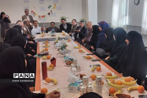 بازدید مدیرکل شهرستان‌های استان‌تهران از مدارس خیام و آفرینش شهرستان پردیس