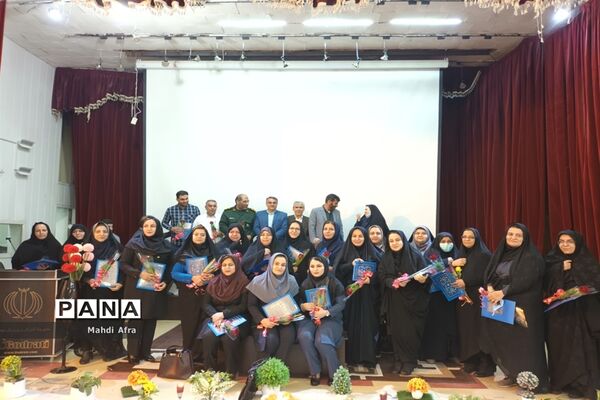 تقدیر از معلمان نمونه استانی و منطقه‌ای شهرستان بهبهان