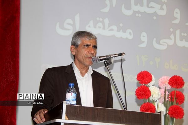 تقدیر از معلمان نمونه استانی و منطقه‌ای شهرستان بهبهان