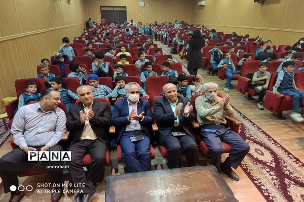 تقدیر از معلمان پرتلاش دبستان علامه حلی بیرجند