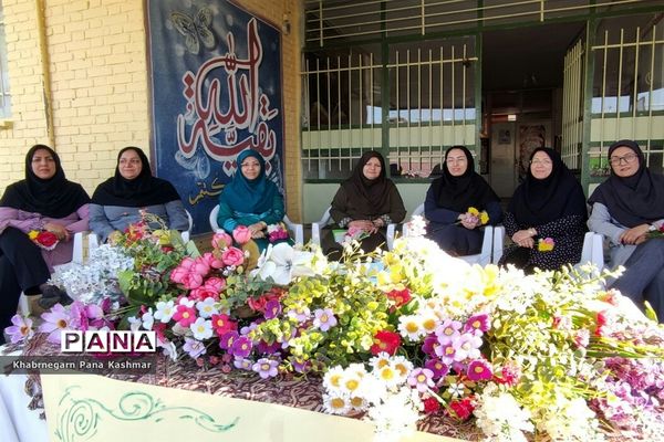 گرامیداشت هفته معلم در مدارس دخترانه کاشمر