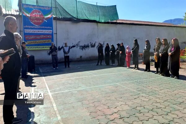 بزرگداشت هفته مقام معلم همایش پیاده‌روی فرهنگیان شهرستان عباس‌آباد