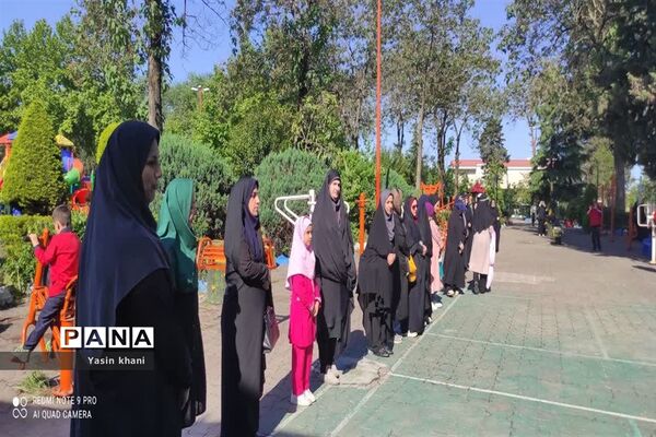 بزرگداشت هفته مقام معلم همایش پیاده‌روی فرهنگیان شهرستان عباس‌آباد