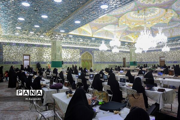 رویداد ملی هنری «لبخند خدا»، در حرم حضرت معصومه(س)