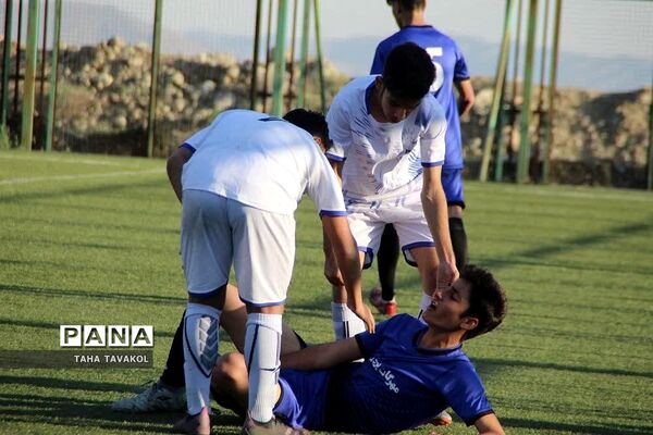 برگزاری لیگ فوتبال نوجوانان و جوانان شهرستان های استان تهران در شهرستان پردیس
