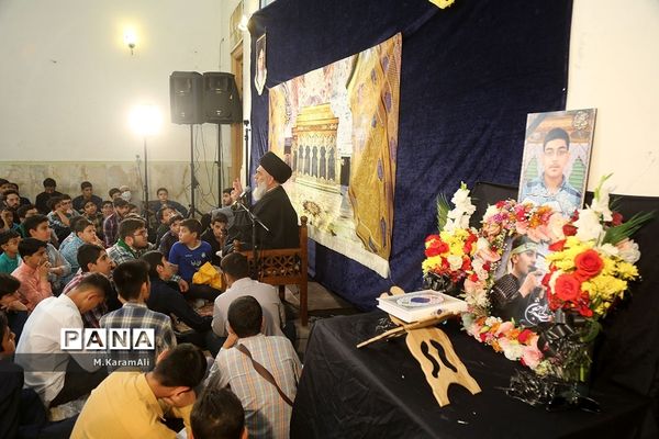 مراسم یادبود حافظان، قاریان و مداحان نوجوان حرم حضرت معصومه(س)