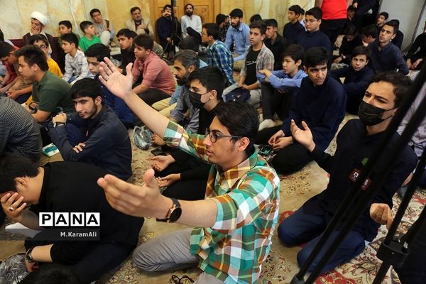 مراسم یادبود حافظان، قاریان و مداحان نوجوان حرم حضرت معصومه(س)