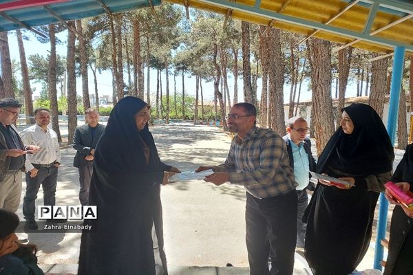 نشست تخصصی پیشگیری و مداخله در خودکشی ملارد