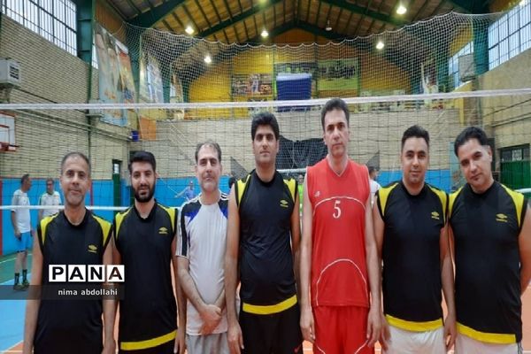 مسابقات والیبال فرهنگیان گرامیداشت هفته معلم
