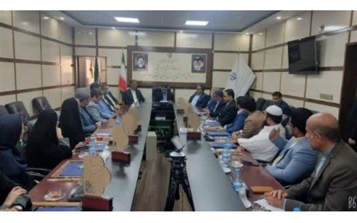 عزیزترین و شریف‌ترین قشر جامعه، معلمان هستند