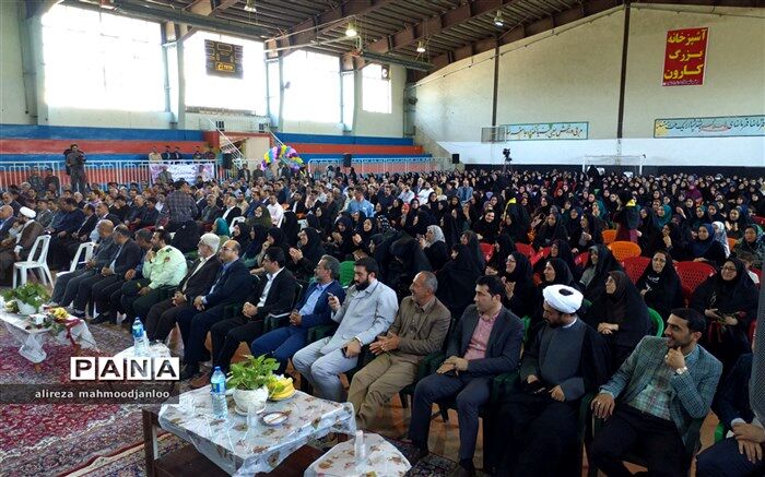 دولت و مجلس با اجرای رتبه‌بندی سعی کردند از دغدغه‌های فرهنگیان بکاهند