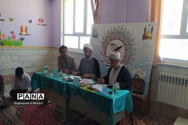 مراسم افتتاحیه مسابقات قرآن دانش‌آموزی استان قم