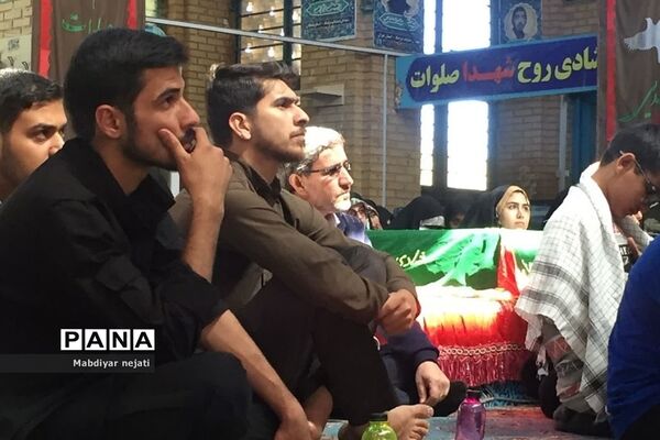 دانش‌آموزان پسر رودهن در اردوی راهیان نور یادمان عملیات مرصاد
