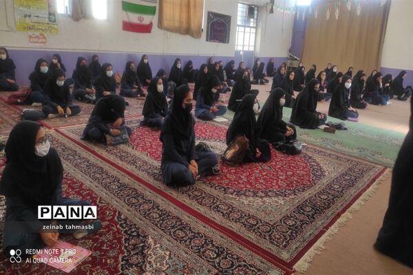 برگزاری لیگ دانش‌آموزی جهاد تبیین (جت) دختران در شهرستان سروستان