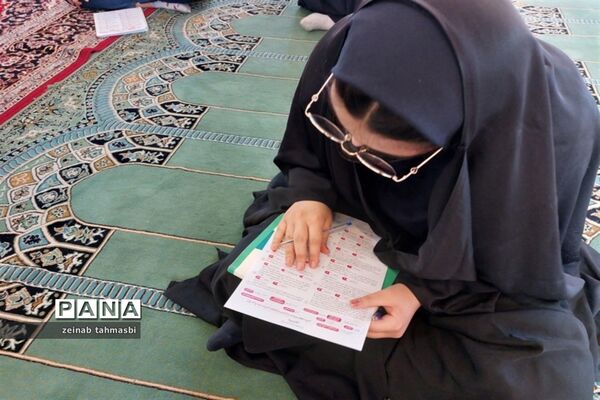 برگزاری لیگ دانش‌آموزی جهاد تبیین (جت) دختران در شهرستان سروستان