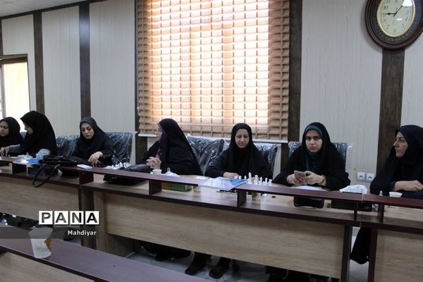 برگزاری کارگاه شطرنج در اداره آموزش و پروش شهر جوادآباد