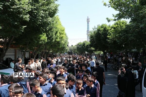 مراسم رحلت حضرت عبدالعظیم حسنی {ع} با حضور دانش‌آموزان عزادار آموزش و پرورش ناحیه 2 شهرری