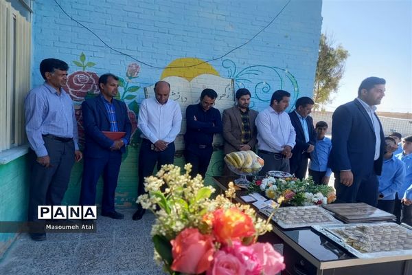 بزرگداشت مقام معلم در دبیرستان کیان خاتم