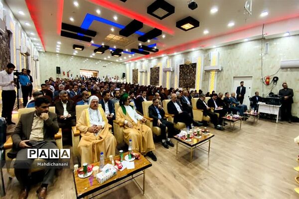 آیین تقدیر از معلمان نمونه شهرستان دشت آزادگان با حضور معاون حقوقی و امور مجلس وزارت آموزش و پرورش