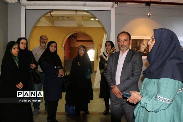 نخستین نمایشگاه گروهی هنرستان‌های تجسمی با عنوان تجسم خلاق